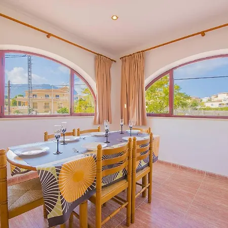 Lina - Plusholidays Villa *