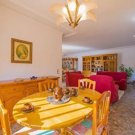 Lina - Plusholidays * Calpe